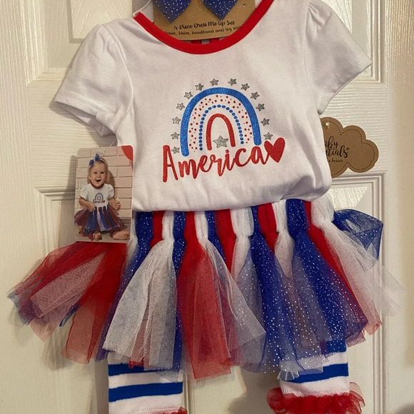 NWT 4th of July Outfit - Picture 4 of 10